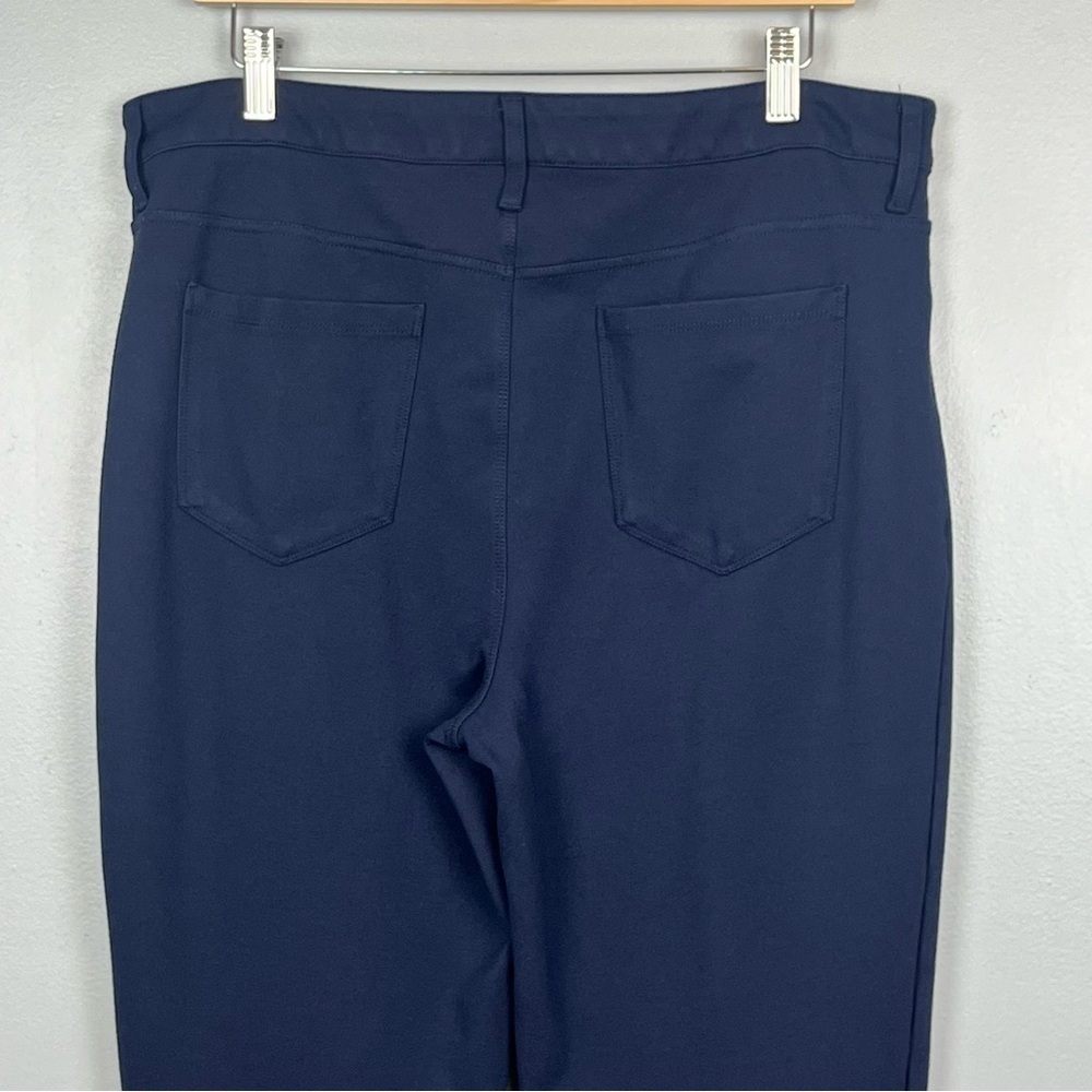 Chico’s navy rayon nylon spandex stretchy tapered leg pants, size 12. - Picture 5 of 8